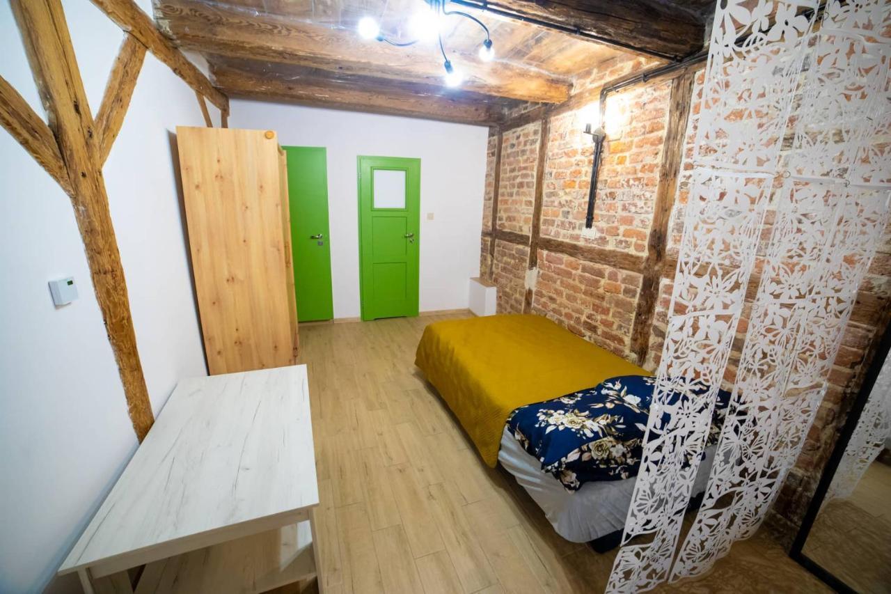 Pokoje Sw. Jakuba Apartment Torun Ngoại thất bức ảnh